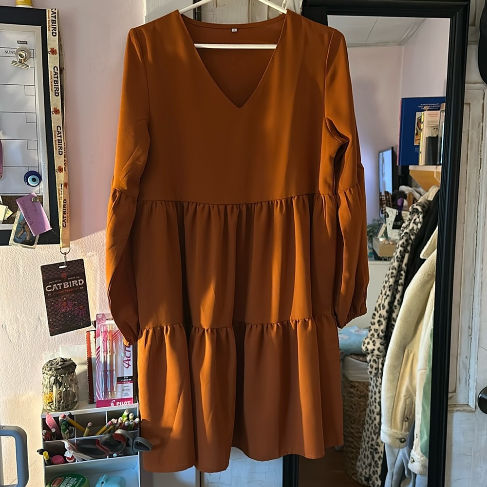 Knee length flowy dress